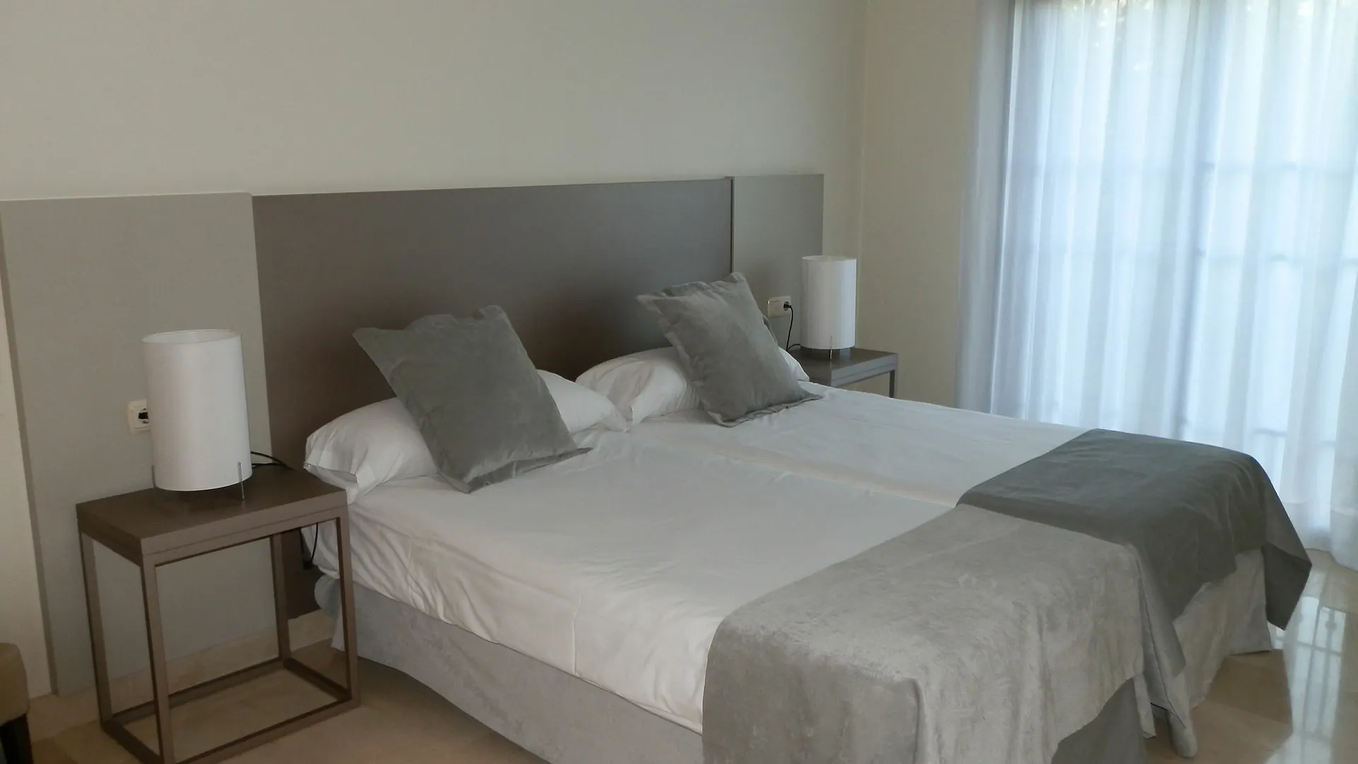Mimosas Banus Apartment Marbella